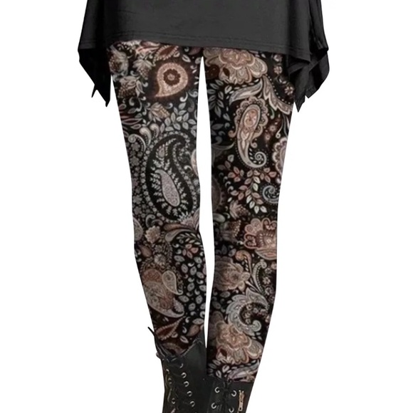 Boho Paisley Print Skinny Leggings - Picture 4 of 10